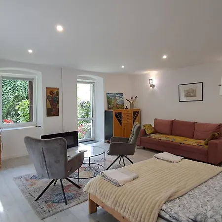 Przy Palacu * Bozkow